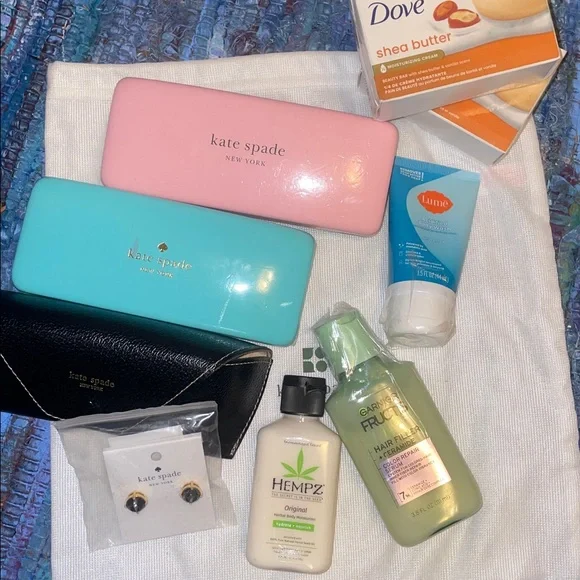 Kate Spade Tote Bundle (11 items) - Picture 7 of 16